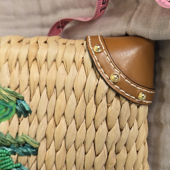 Michael Kors Clutch - Picture 9 of 11